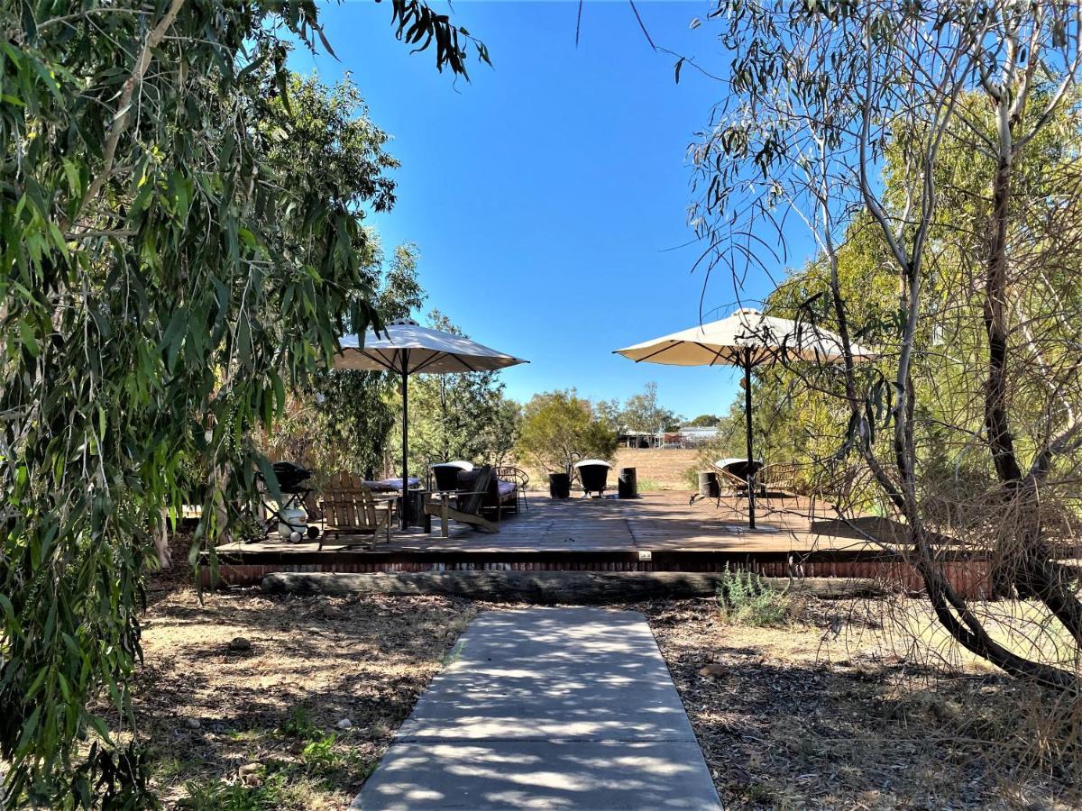 Saltbush Retreat Villa Longreach Exteriör bild